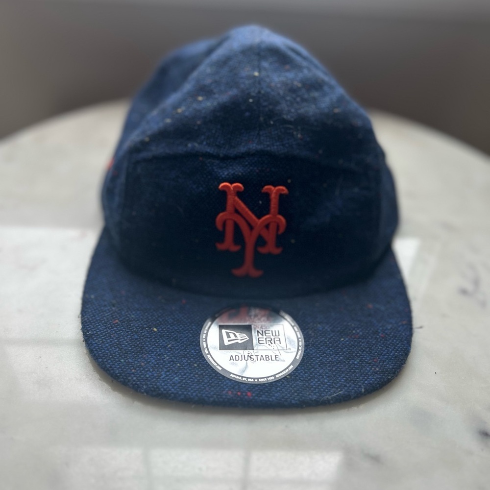 New Era 7 Line Limited Edition 5- panel Mets Camper Hat